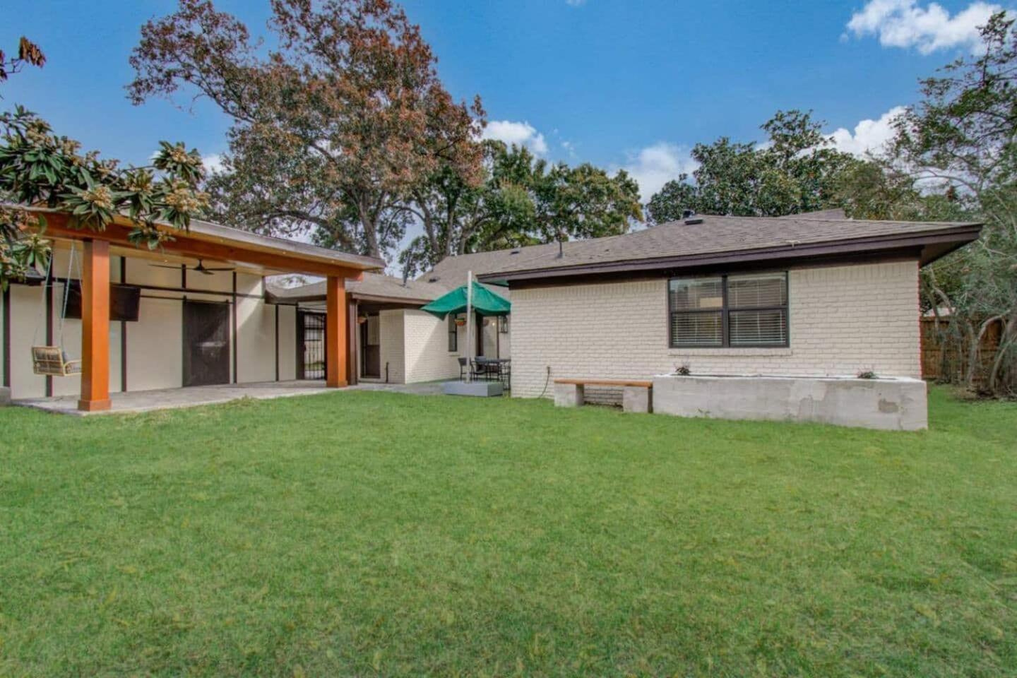 Western Oaks Retreat Houston Exterior foto